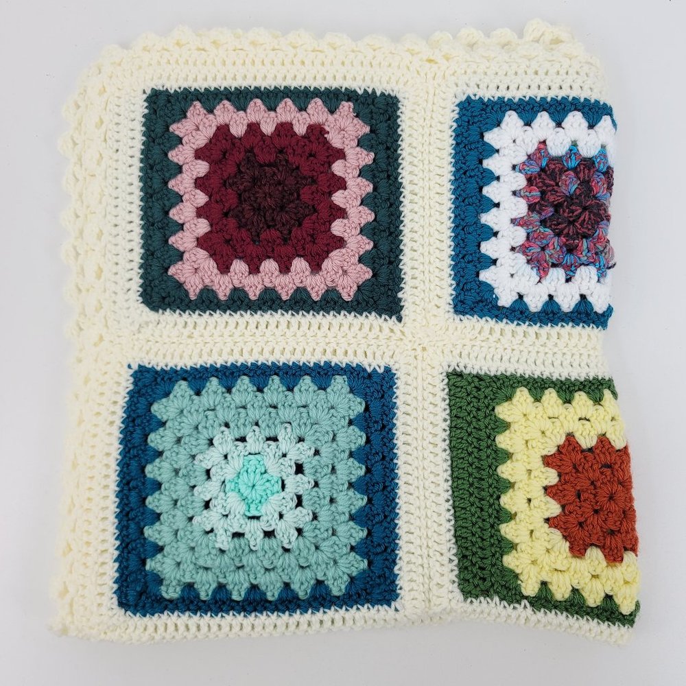 Vintage Handmade 33"x37" Crochet Colorful Granny Square Afghan Lap Throw Blanket - Picture 8 of 9